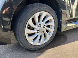 ご覧いただきありがとうございますm(__)m。上田モータースは自動車を車検・修理・販売して43年。北陸信越運輸局指定の自社工場にて車検・修理・自動車保険取扱い・カーメンテナンス等行っております。