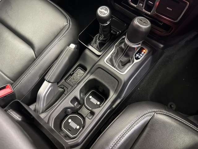 メンテナンスパックはご購入時だけのお得な点検・整備パック。点検コースと車検コースがございます。詳しくは店舗コーディネーターまでお問い合わせ下さい。