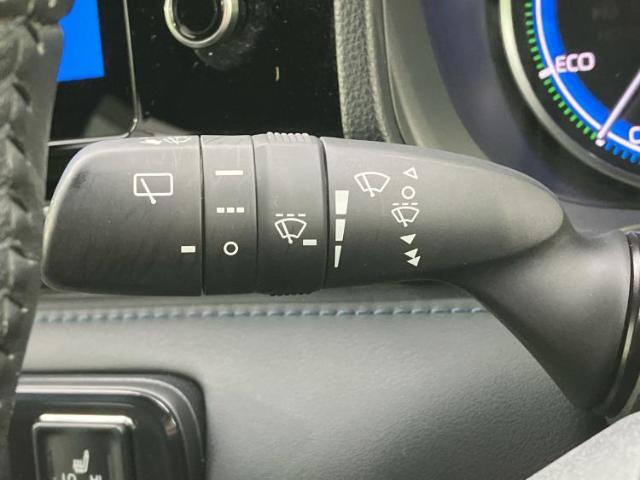 国産車から輸入車まで多様なお客様のニーズのお応えできるように、全国規模で豊富な在庫展開！車のことならWECARSへ！