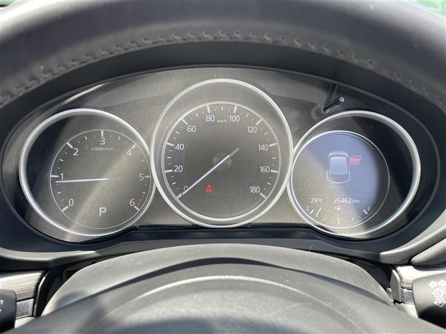 お手持ちのPCまたはスマートフォンでビデオ通話にてお車をご紹介いたします。