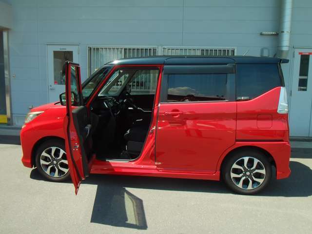 ドア開口部は広々としているので乗り降りしやすいです♪