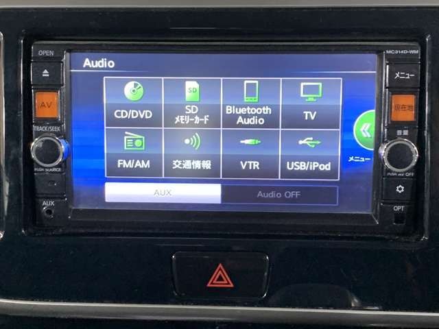 【Color's安心保証】1年保証をご用意しております。保証対象は電球やヒューズ1個からエアコン、エンジンまで広範囲を保証！！買ってからの安心をサポート致します。