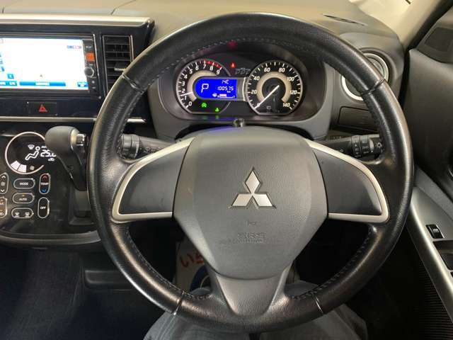 【アフターメンテナンス】当店は近畿運輸局民間車検指定工場を完備。ご購入後のメンテナンス・修理・車検など、アフターフォローも充実しております。