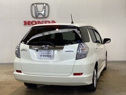 Honda認定中古車 U-Selectは3つの安心をお約束します。　1　Hondaのプロが整備した安心。 2　第三者機関がチェックした安心。　3　購入後もHondaが保証する安心。