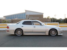 初代セルシオ11後期モデルの修復歴無し・走行78000kmの車両が入庫しました！希少な社外パーツを多数装備したお車です！是非お早目のご検討宜しくお願い致します！