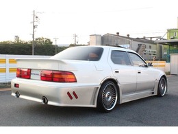 ボディーサイズは、長さ499cm・幅182cm・高さ140cm！