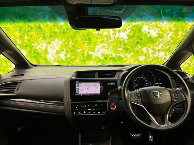 「この車の写真をもっと見たい」「状態が気になる」「この装備はついている？」どんな小さな疑問でもお気軽にお問い合わせください！