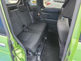 【電動スライドドア】付きです！荷物で手が塞がっていても　簡単にドアの開閉が出来ます！何より力いらずで開閉OK！女性やお年寄りにも優しい。電動機能はOFFにもできますから元気なお子様の駆出しも安心！