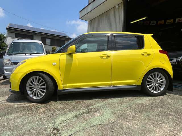 ユーザー買取車！！修復歴なし！！車検9年3月！！5速MT！！社外パーツ多数でこの価格ですお見逃しなく！！