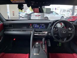 グループ総在庫数約30，000台！！全国の系列店からメーカー・車種問わずご紹介出来るので、あなたにピッタリのお車が見つかるはずです♪まずはお問い合わせ下さい☆