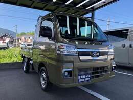 【人気のハイゼットトラックジャンボ、カーキ色入庫しました！お気軽にお問合せ下さい！】