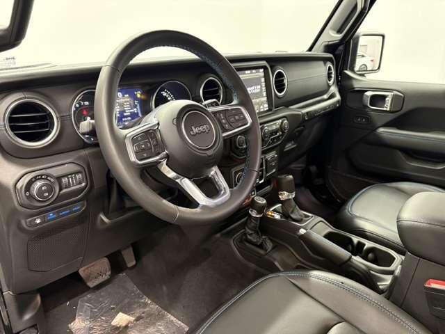 中古車だけでなく新車も多岐にわたり正規輸入車販売を行っております。全国選りすぐりの仕入ネットワークからあなたにピッタリのお車を探します！◆TEL:0078-6002-700293◆