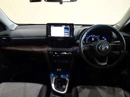 【メーター廻り】シンプルで飽きないデザイン、運転中も視界の邪魔にならない構造になっているので運転に支障もありません♪