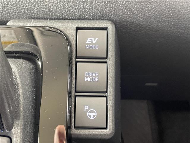 【運転席操作部】快適なドライブを楽しむための機能が装備されています！運転席から触れるので、使いやすいです！除菌プランいれていただくと、さらに清潔で安心していただけます！