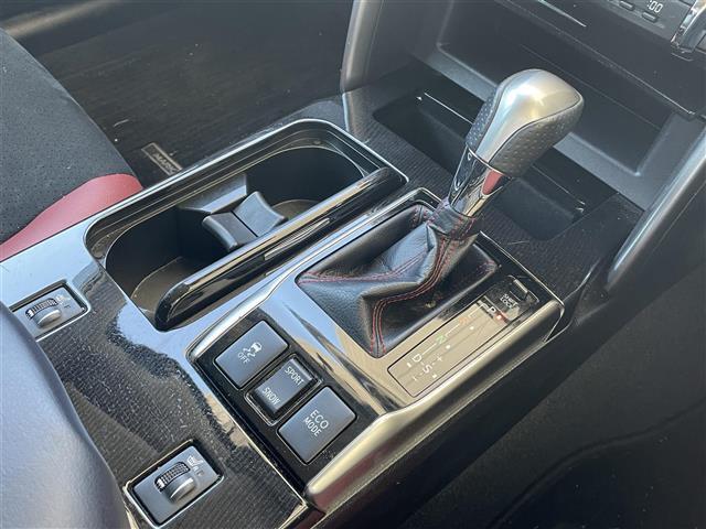 みなさまのお車選びのお手伝いをさせてください！スタッフ一同心よりご来店、お問い合わせをお待ちしております！