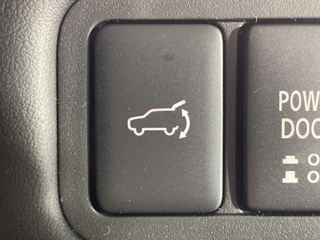 【運転席操作部】快適なドライブを楽しむための機能が装備されています！運転席から触れるので、使いやすいです！除菌プランいれていただくと、さらに清潔で安心していただけます！