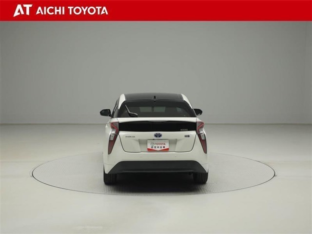 ハイブリッド車を買うならトヨタの『TOYOTA認定中古車』！保証は、初度登録年月より起算して10年間、累計走行距離20万キロ迄。更に、ロングラン保証が1年付で安心安全です♪