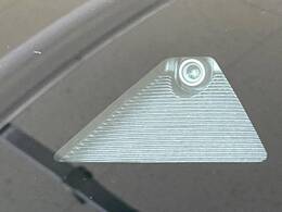 【i-ACTIVESENSE】走行中に前方の車両等を認識し、衝突しそうな時は警報とブレーキで衝突回避と被害軽減をアシスト。より安全にドライブをお楽しみいただけます。