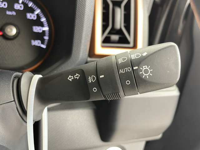【運転席操作部】快適なドライブを楽しむための機能が装備されています！運転席から触れるので、使いやすいです！除菌プランいれていただくと、さらに清潔で安心していただけます！