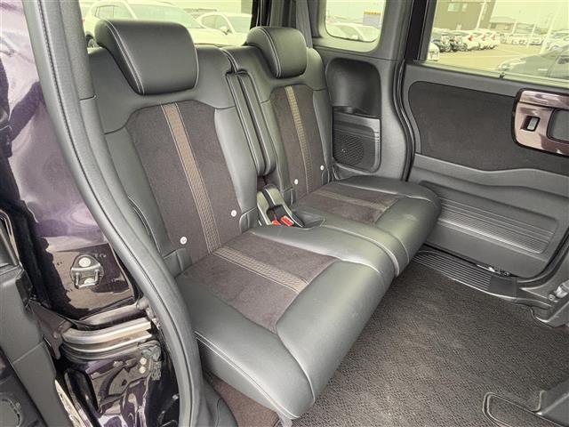 商談ルームにはキッズルームも完備しています☆お子様連れでもゆっくりとお車をお選びいただけます！