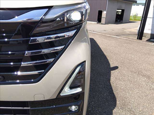 自動車保険の事ならフェニックスにお任せ♪◆保険専門部署があるから安心！◆事故・修理の相談、各種保険手続きは土日でもお電話がつながるので万が一の時でもすぐに対応させて頂きます！