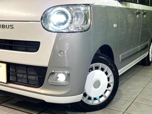【LEDヘッドライト】悪天候や夜間走行時も良好な視界を確保し安心して運転できる高輝度LEDヘッドライトを装備！点灯速度が早く、消費電力も抑えられています。