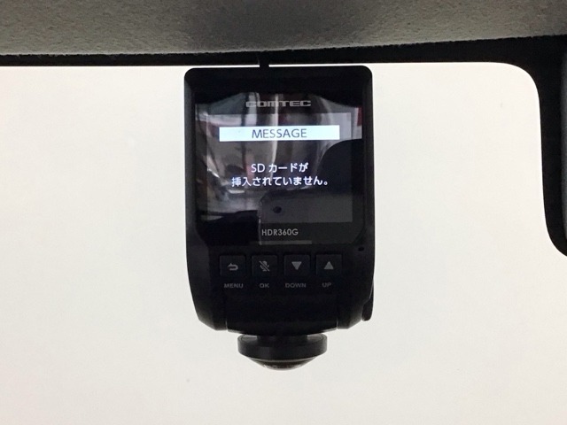 【ドライブレコーダー】もしもの衝突の時、あなたの走行状態をしっかりと記録するドライブレコーダーも付いているので、万が一の時にも安心です。