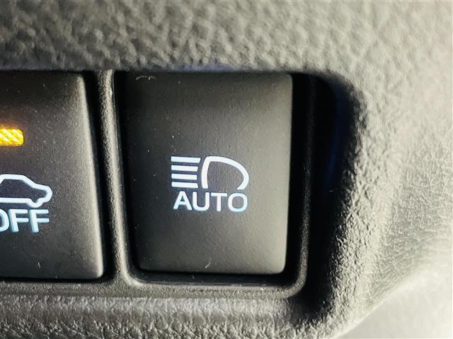 【運転席操作部】快適なドライブを楽しむための機能が装備されています！運転席から触れるので、使いやすいです！除菌プランいれていただくと、さらに清潔で安心していただけます！