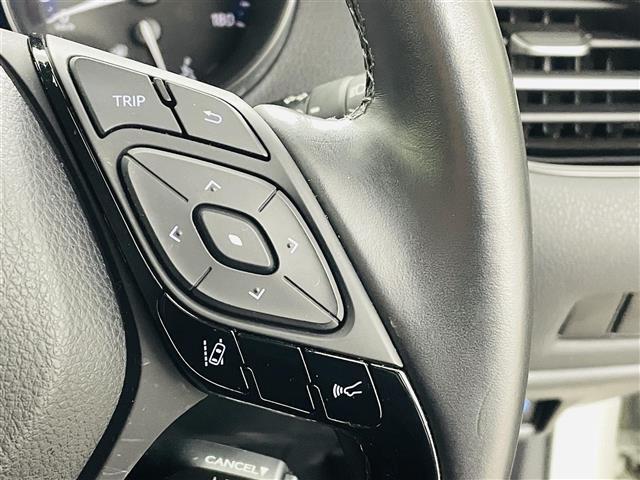 【運転席操作部】快適なドライブを楽しむための機能が装備されています！運転席から触れるので、使いやすいです！除菌プランいれていただくと、さらに清潔で安心していただけます！