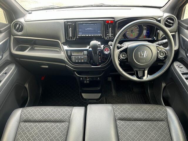 特別仕様車！H30年式　N-WGNカスタムSSパッケージ入荷いたしました！