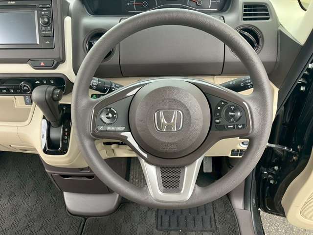 お車に合わせ各種パックの販売も行っております。自社工場を持つ弊社ならではの価格で提供させて頂きます。