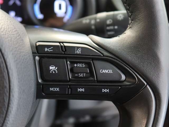 ドライバーに寄り添う快適な操作フィールをもたらすステアリングです。