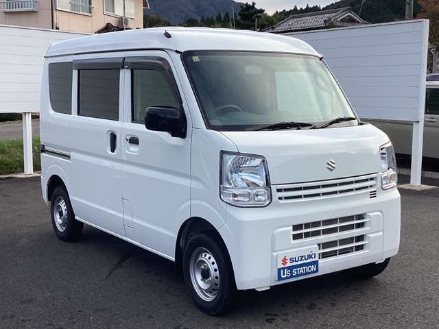 車検整備でのお渡しです。当店のメカニックがしっかりと点検整備いたします。