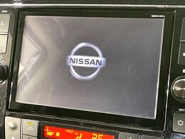 【純正8型ナビ】人気の純正ナビを装備。オーディオ機能も充実しており、Bluetooth接続すればお持ちのスマホやMP3プレイヤーの音楽を再生可能！毎日の運転がさらに楽しくなります！！