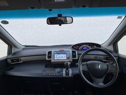 グループ総在庫数約30，000台！！全国の系列店からメーカー・車種問わずご紹介出来るので、あなたにピッタリのお車が見つかるはずです♪まずはお問い合わせ下さい☆