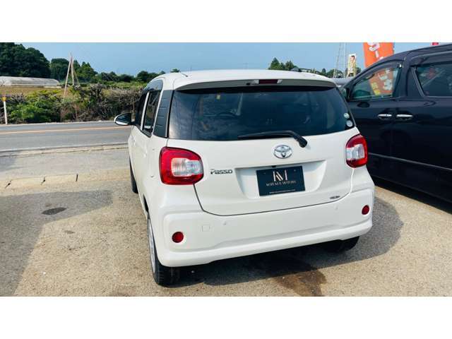 納車後のエンジンオイル交換1回無料サービスを行っております。