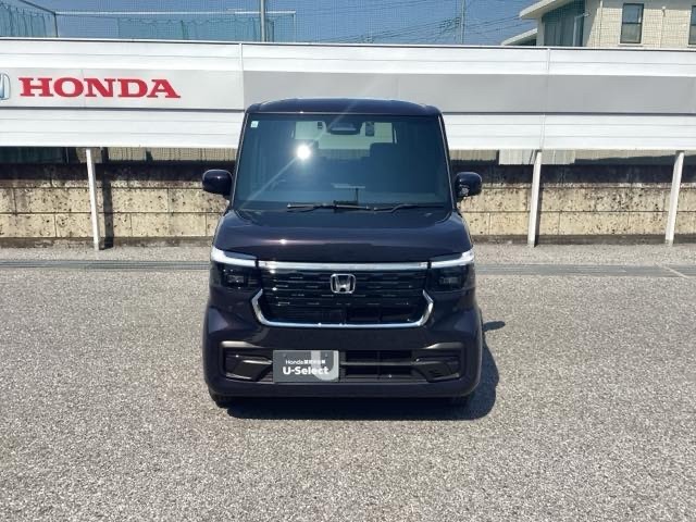 弊社は、車両本体価格に、整備代金が含まれております。納車時までにホンダの整備士がしっかりと点検整備をさせていただいておりますので、ご安心してお買い求めしていただけます。