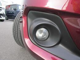 フォグランプ装備です。暗い道や　見通しの悪い箇所でも安全の為にお使い頂けます。