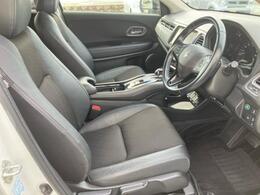 「この車の写真をもっと見たい」「状態が気になる」「この装備はついている？」どんな小さな疑問でもお気軽にお問い合わせください！