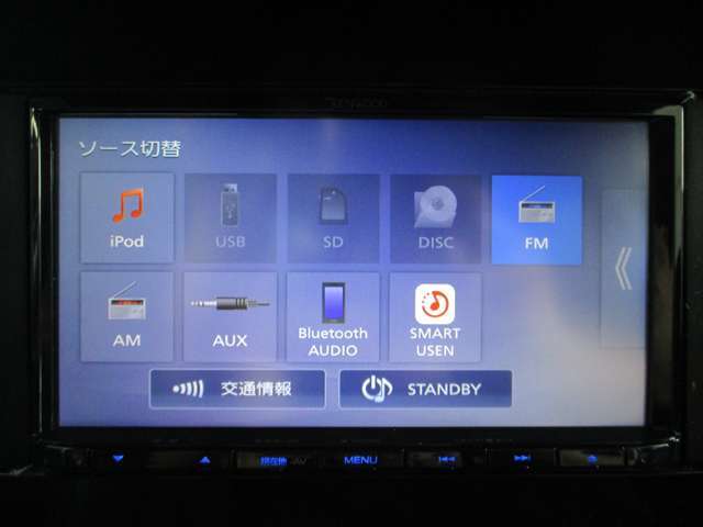 ■CD/FM/AM/SD/BluetoothAUDIO/SMART-USEN。