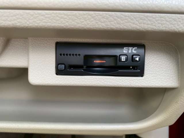 【ETC】ETCが付いてますので、ちょっと遠出する際にも重宝しますよ♪別途3，000円のETCセットアップ料金だけで使えます！