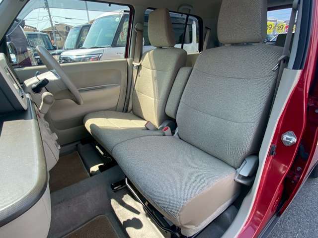 【室内】納車前にはルームクリーニングを行います！家族が使う車の様に、丁寧に清掃していきます！