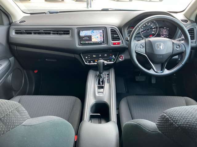 当店の車は全台、保証付きで購入後も安心です。保証期間中は全国のホンダディーラーで保証修理を受け付けております。