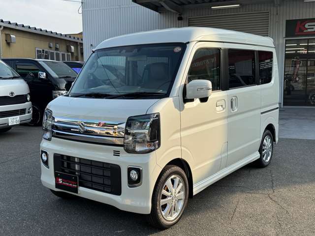 他の車両も多数在庫中！ハイエース　コンプリートカー　パーツ販売　　福祉車両　キャンピングカー　　ローダウン　リフトアップなど様々なカスタムが可能です。車中泊　アウトドア