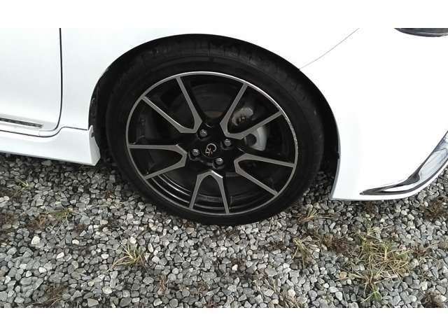 タイヤ4本7部山