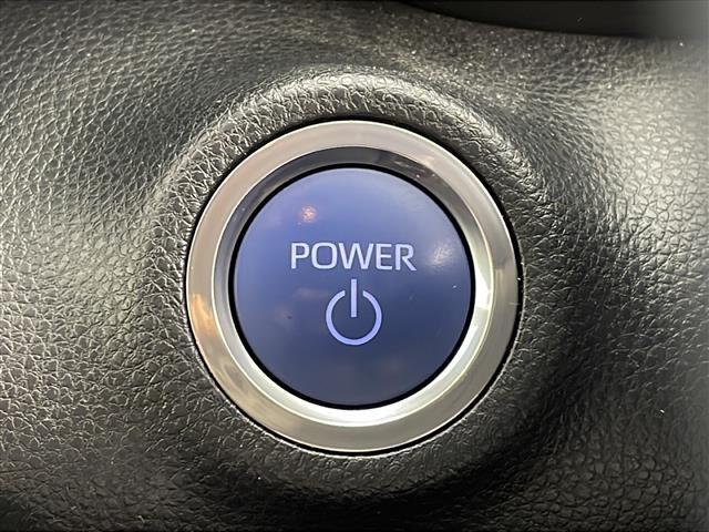 【運転席操作部】快適なドライブを楽しむための機能が装備されています！運転席から触れるので、使いやすいです！除菌プランいれていただくと、さらに清潔で安心していただけます！