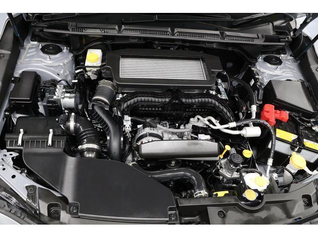 ◆水平対向エンジン◆は加速がとっても気持ちいいですよ♪また、エンジンルームもとっても綺麗です。