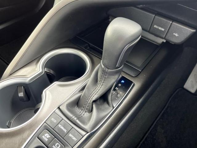 国産車から輸入車まで多様なお客様のニーズのお応えできるように、全国規模で豊富な在庫展開！車のことならWECARSへ！