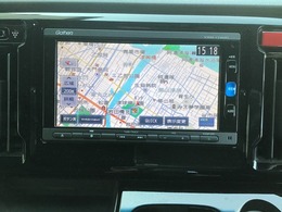 TV/ブルートゥースなども楽しめるバックモニター付カーナビです。オートエアコン付です。