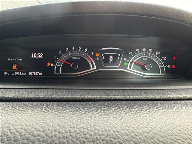 【スピードメーター】メーターがシンプルで見やすく運転しやすいですね！